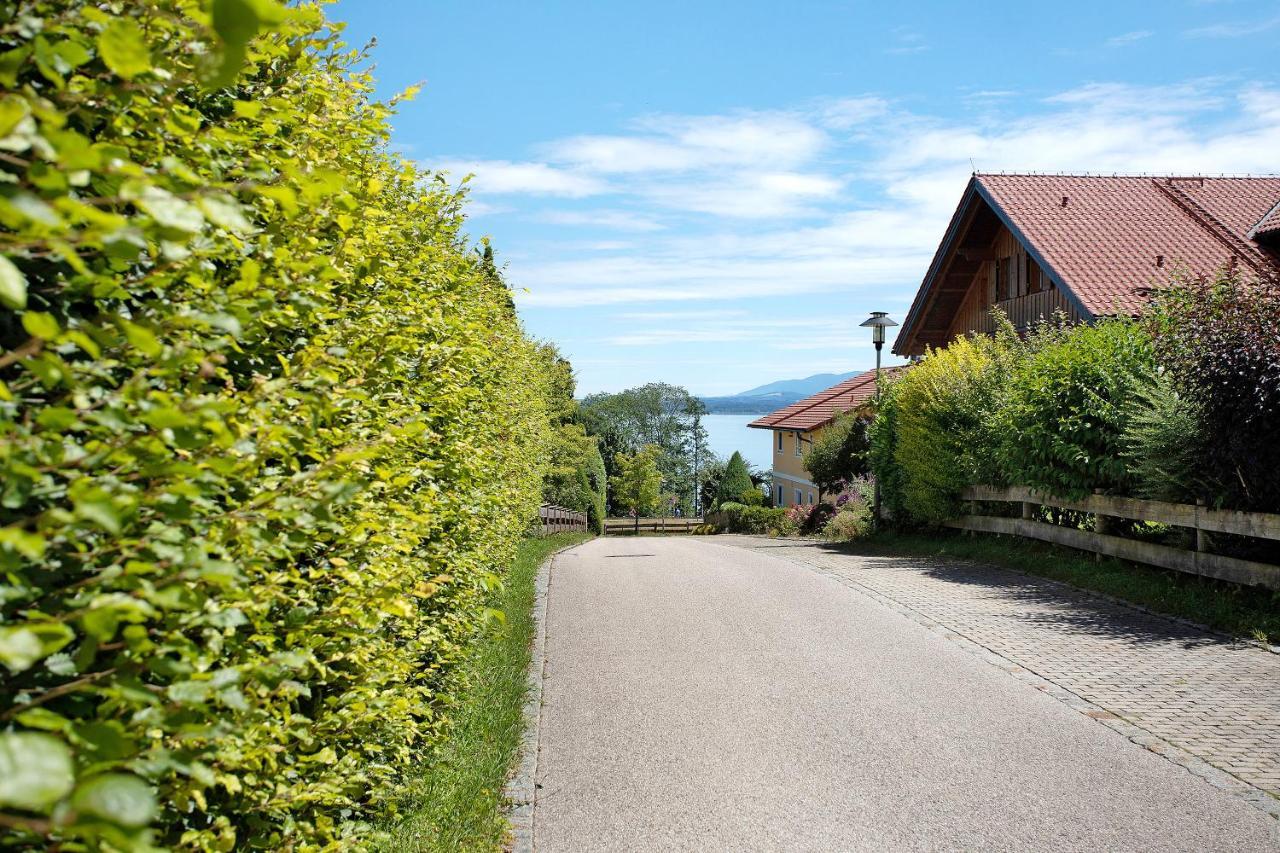 Josys Ferienwohnung Gstadt am Chiemsee Extérieur photo